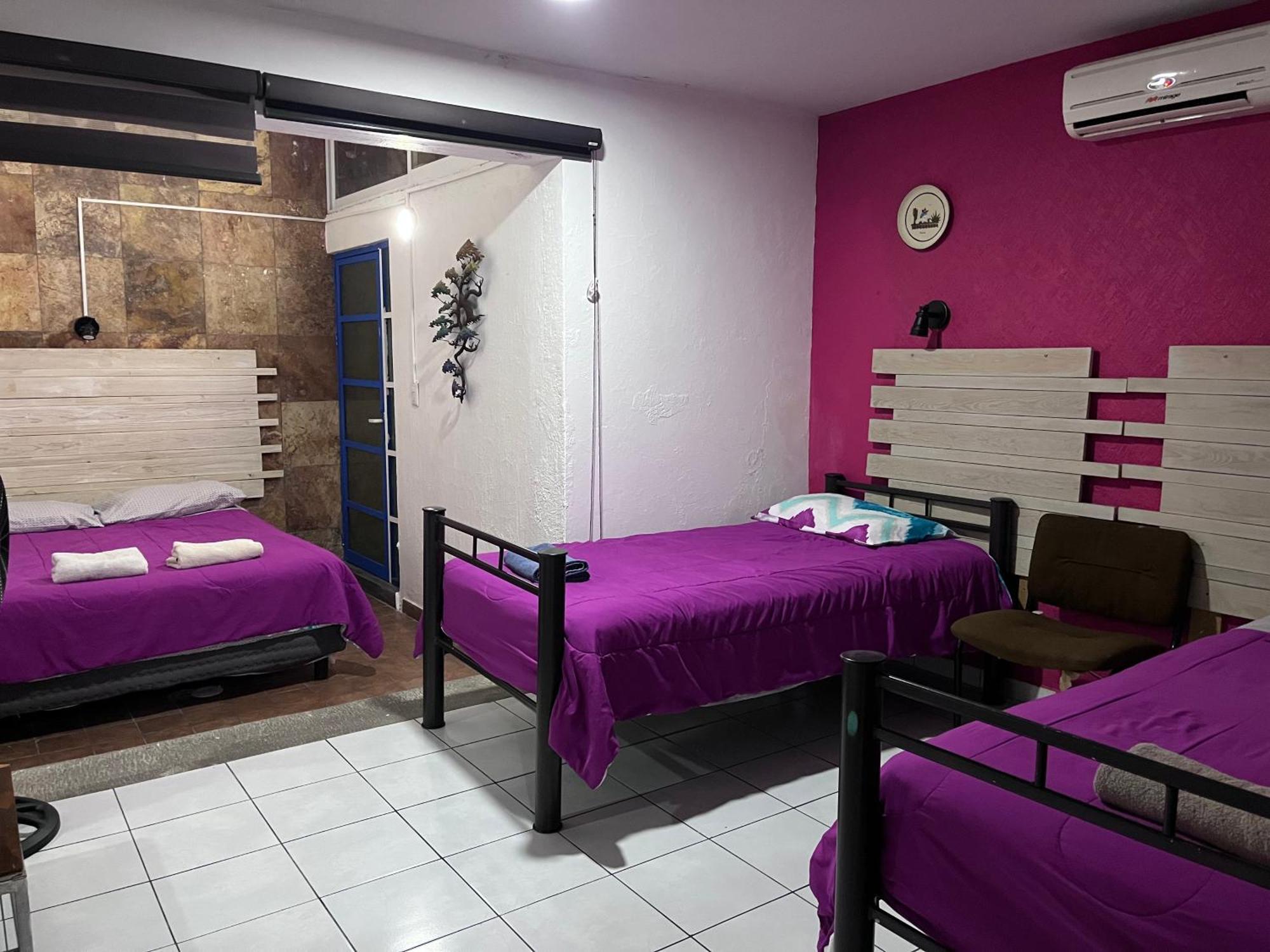 Casa D Miros Familias , Grupos Y Empresas Max 20 P Hotel Guadalajara Ngoại thất bức ảnh
